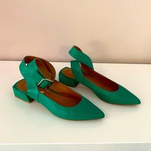 Green pointy flat shoes